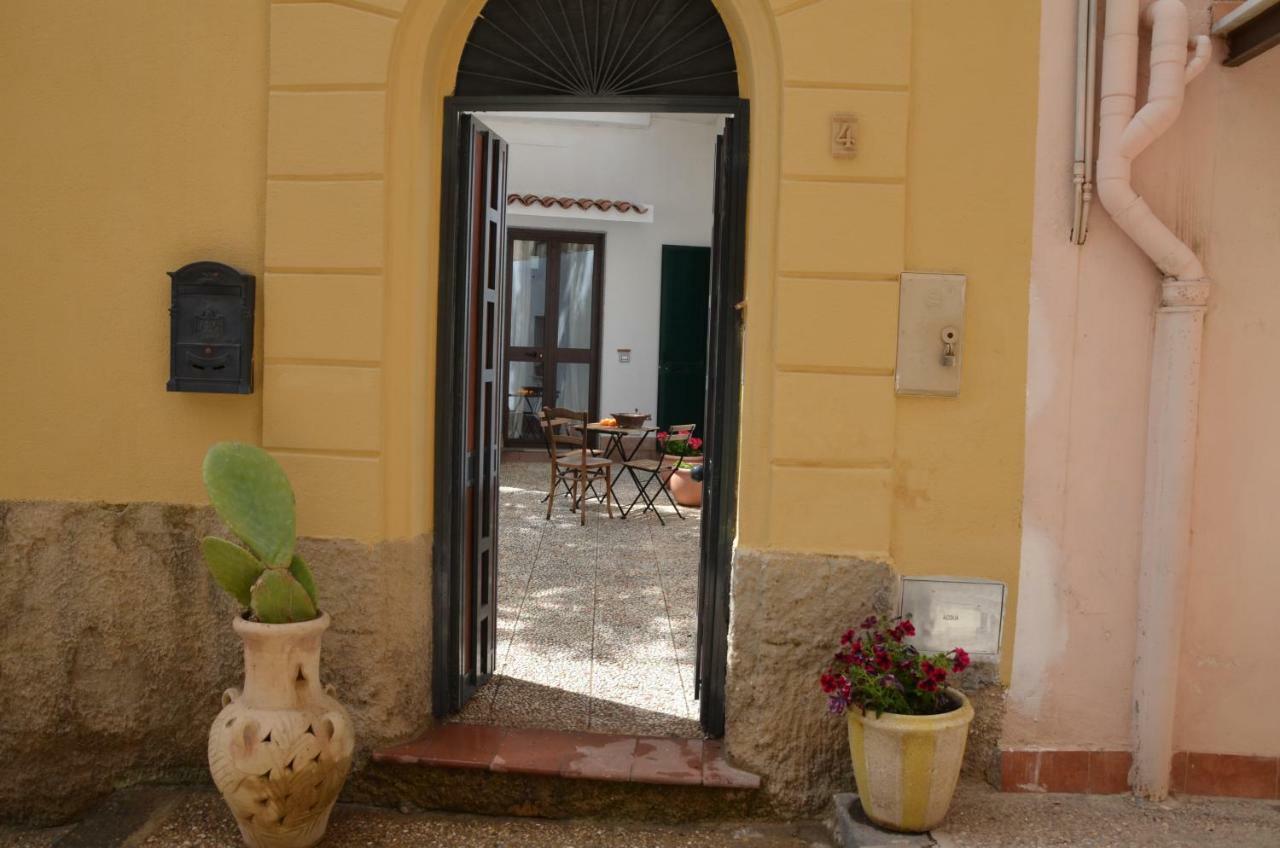 Ilgiardinodilina Apartment Agrigento Ngoại thất bức ảnh
